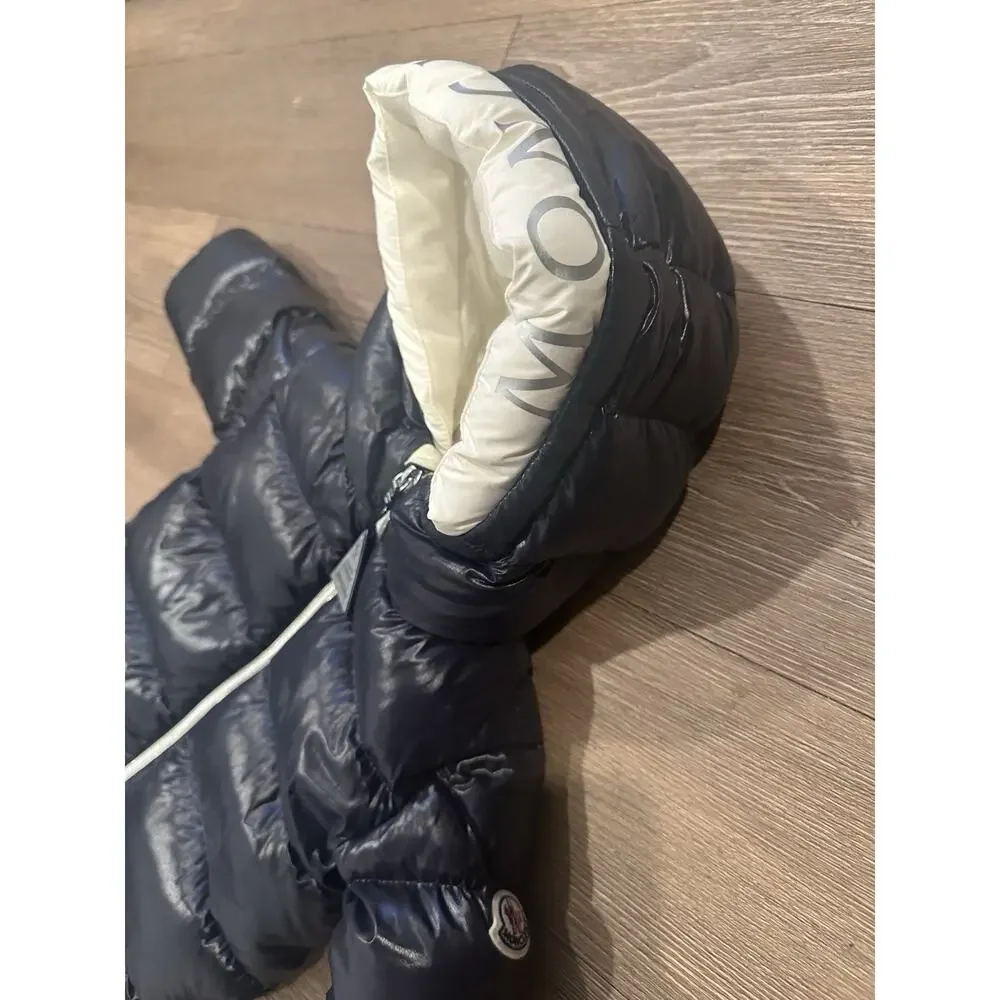 Moncler Enfant Samian Snowsuit With Hood In Navy Baby Boy Size 9/12 Months